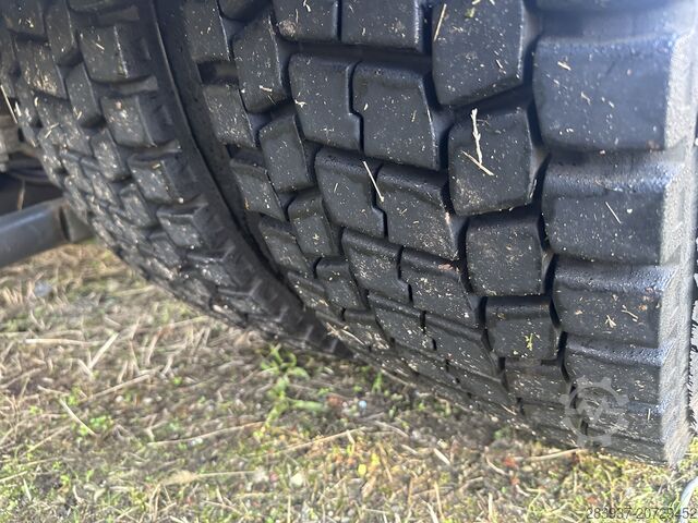 Camión elevador con gancho IVECO Stralis AS 420