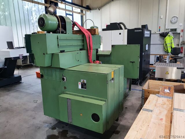 CNC milling machine MAHO MH 800 E