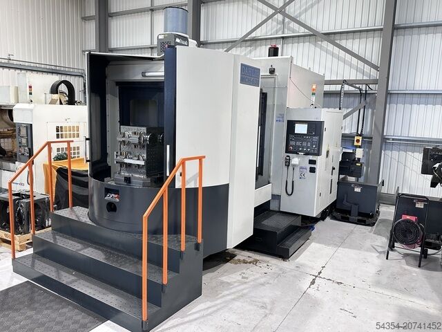 Horisontellt tvåpallars bearbetningscenter Dahlih MCH630