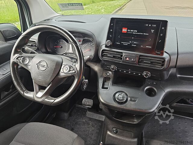 Bakwagen OPEL COMBO 1.5 L1 Automaat Navi NAP