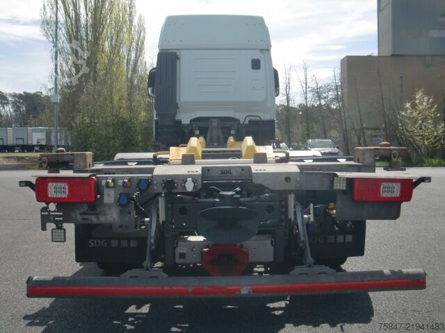 Ladbil med udskifteligt lad Iveco S-Way AS 260 S 49 Y/FS BDF 7,82 2x AHK