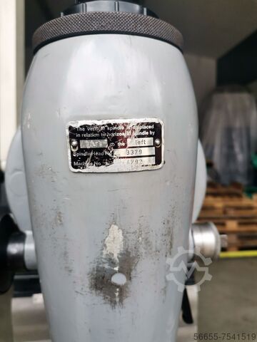 Fresadora y taladradora universal DECKEL FP2 5749