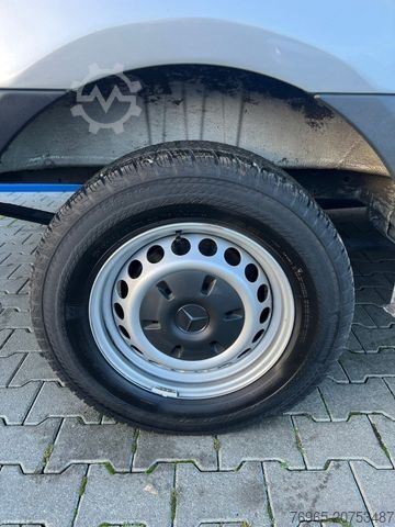 Dodávka s vysokou střechou MERCEDES-BENZ Sprinter 315 9G-TR HOCH+LANG KLIMA 3-SITZ KAMERA