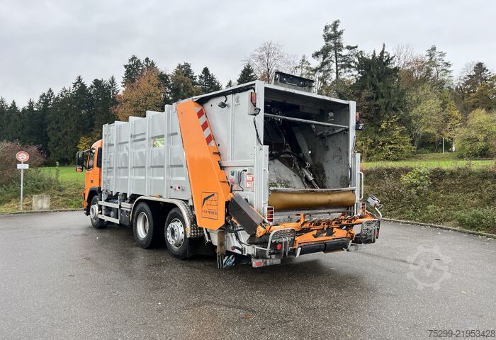 Kamion za odvoz smeća Volvo *RHD* FM-370 6x2R Kehrichtwagen