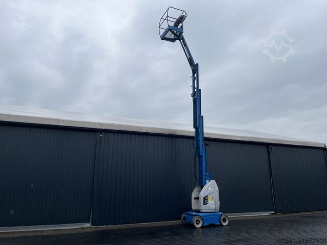 Plataforma de mástil telescópico JLG Toucan 10E-L
