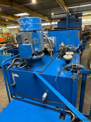 Bale press Paal Konti 200 D