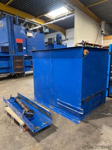 Bale press Paal Konti 200 D