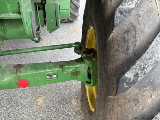  John Deere T560i