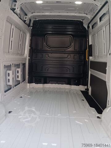 VAN KAMION VOLKSWAGEN CRAFTER