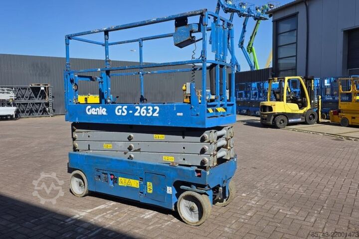Ascensore a forbice Genie GS2632 Electric, 10m Working Height, 227kg Capacit