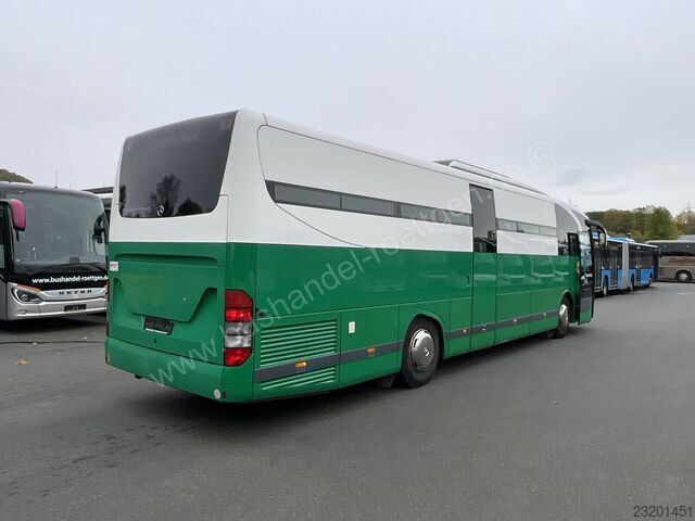 Autocarro de turismo Mercedes-Benz Travego 0 580-15 RH Mercedes-Benz Travego 0 580-15 RH