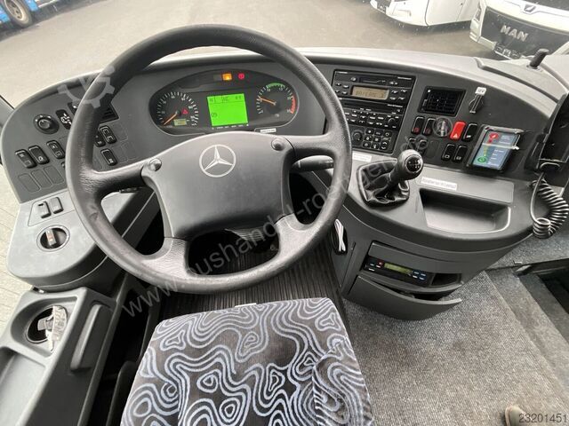 Autocarro de turismo Mercedes-Benz Travego 0 580-15 RH Mercedes-Benz Travego 0 580-15 RH