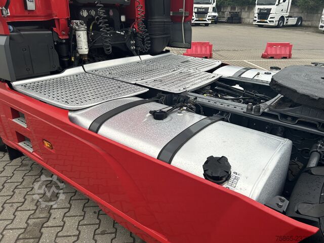 DAF XF 480 FT Super Space Cab / 324 000 km / 2 tankar / MX-broms / NL-lastbil DAF XF 480 FT Super Space Cab / 324 dkm / 2 Tanks /...
