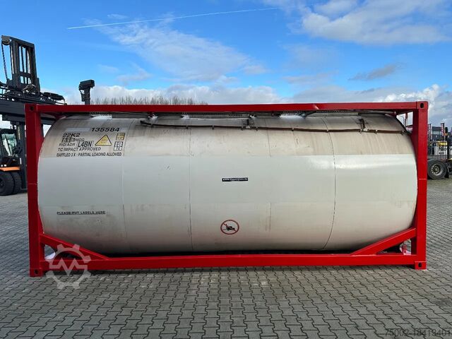 Tankcontainer Singamas 20FT ISO, 26.000L/1-COMP/3 BAFFELS/3 manholes, ...