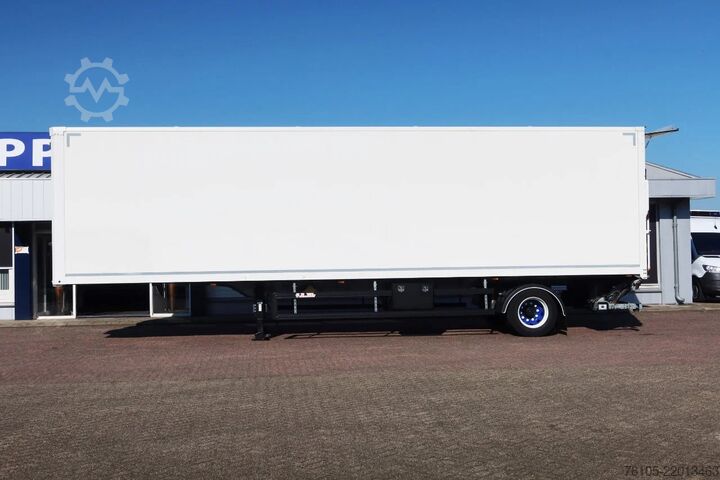 Koffer Groenewegen Enkel as, Stuuras, City trailer geisoleerd