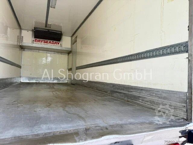 Refrigerated/frozen transport Mercedes-Benz Actros 1832 Thermo King TS 600 / Euro5 / 531km