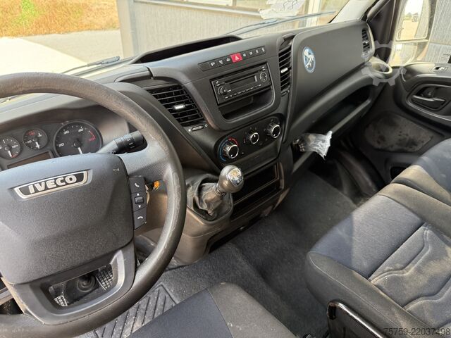 Carrinha basculante trilateral Iveco Daily 35C14 DOKA Kipper Euro6b ABS