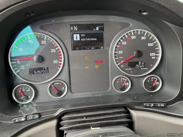 Standardowy ciągnik siodłowy MAN TGX 18.460 4x2   Schlafkabine *retarder*