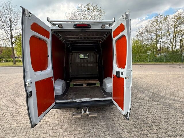 Kastenwagen FIAT Ducato Maxi 35 180 L4H2 *Automatik*