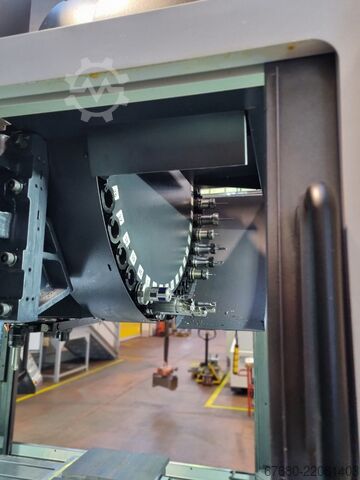 Verticale bewerkingscentrum Doosan Mynx 7500-II