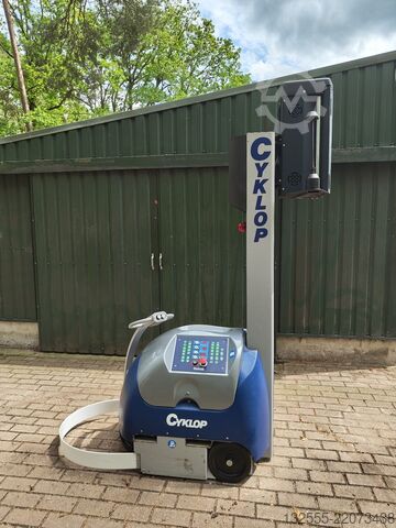 Páskovací stroj Cyklop csm