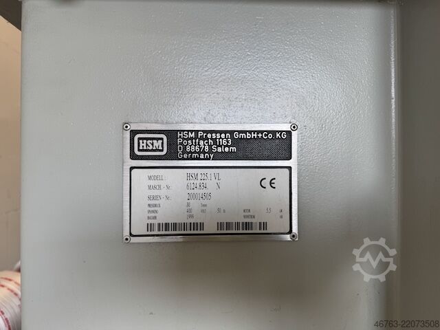 πρέσα δεμάτων HSM 225.1 VL