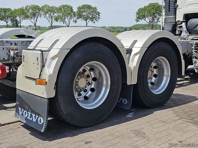 Chassis cabine VOLVO FH 750 6X2 9T FA WB 430