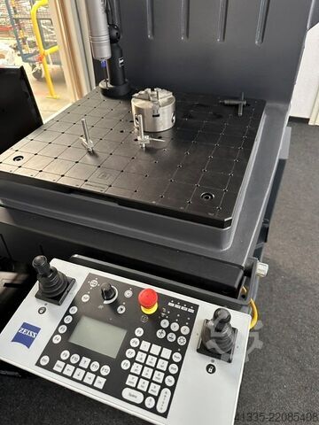 Koordinatenmessmaschine ZEISS DuraMax 5/5/5