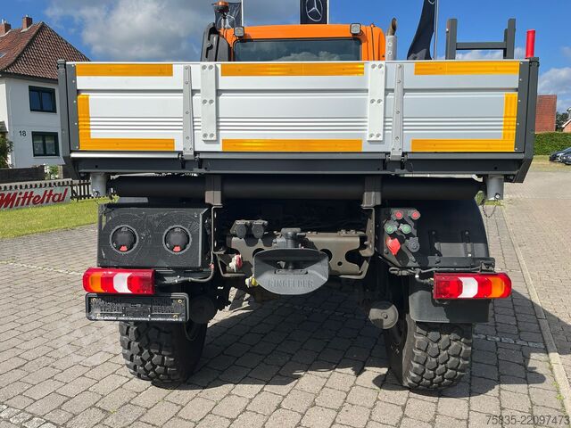 Unimog Mercedes-Benz Unimog U 427