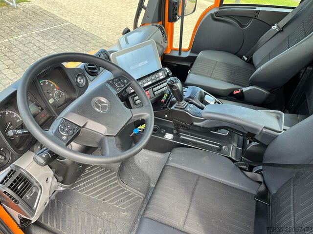 Unimog Mercedes-Benz Unimog U 427