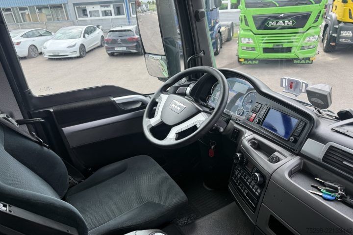 Τυπική μονάδα τράκτορα MAN TGS 26.480 6x4 Kipphydraulik / Swiss-Vehicle