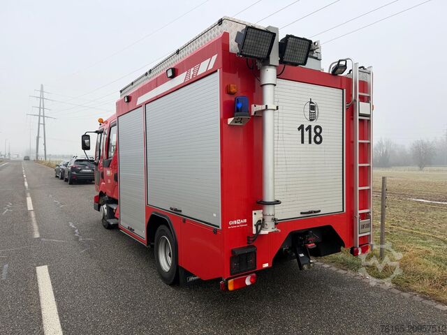 Vrachtwagen met bakwagen Renault Midlum 220.10