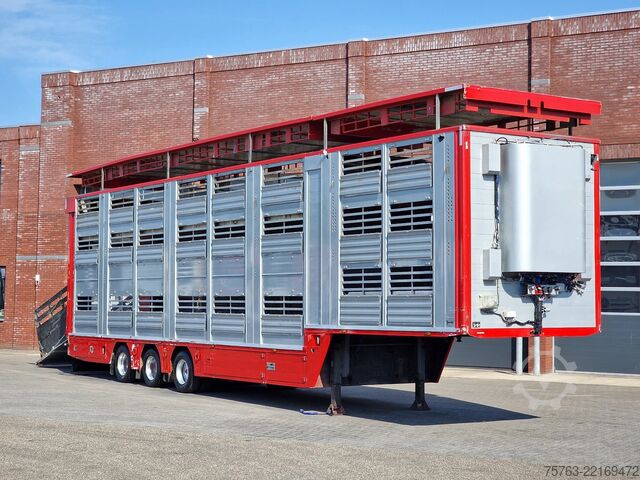 Transporte de ganado Finkl SAV35 - 3/3 deck livestock - Ventilation - Lift...