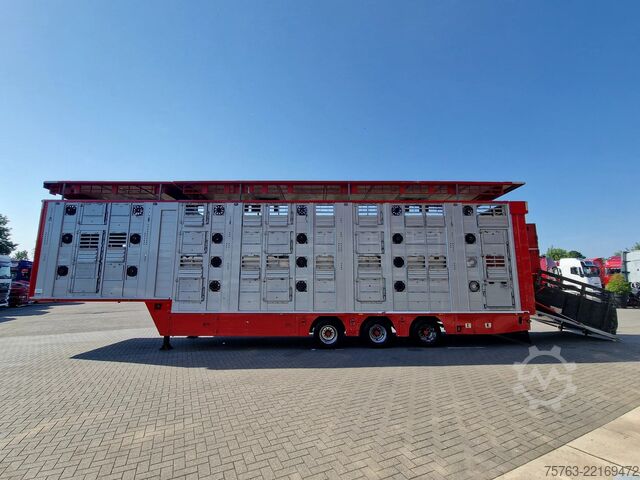 Transporte de ganado Finkl SAV35 - 3/3 deck livestock - Ventilation - Lift...