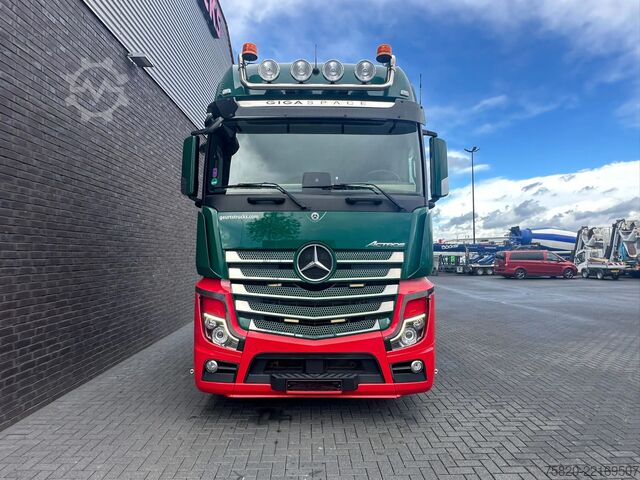 Standard-SZM Mercedes-Benz Actros 4163 SLT 8X4 TREKKER/SZM/TRACTOR 180 TONS