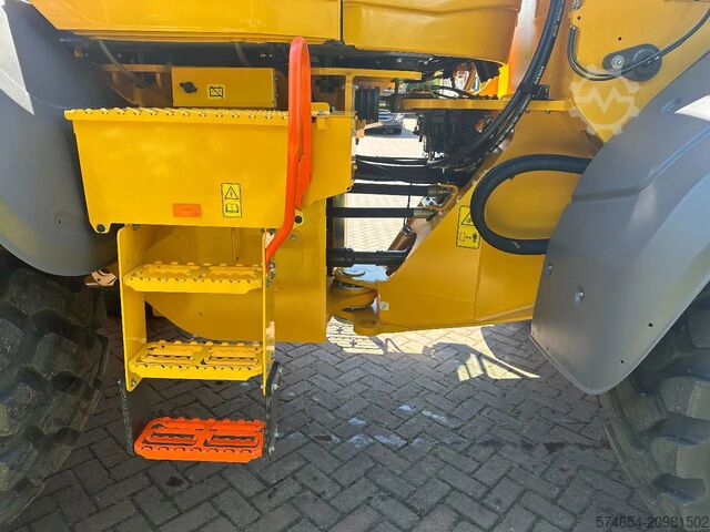 Lader Volvo L120 H2 UNUSED