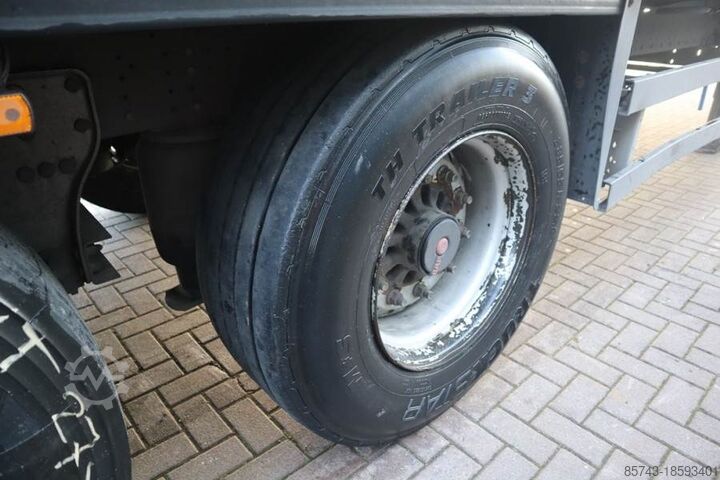 Curtain sided Schmitz CARG SCB3ST CoC Documents, TuV Loading Certificate