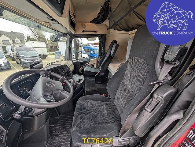 Glidende presenning Mercedes-Benz Actros 2548