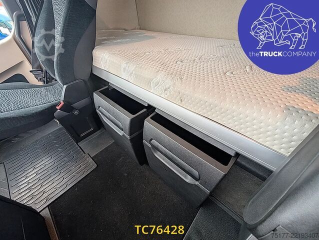 Glidende presenning Mercedes-Benz Actros 2548