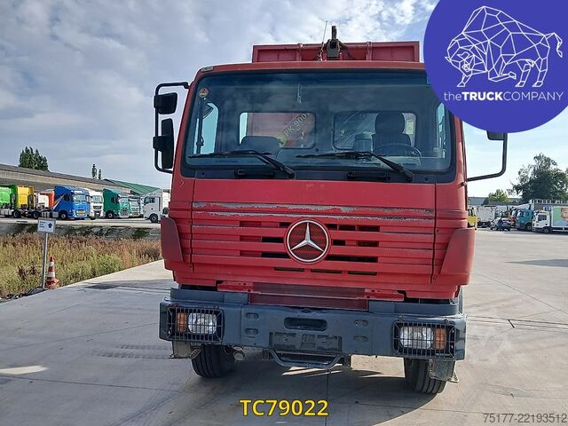 Transport kontenerowy Mercedes-Benz SK 2531