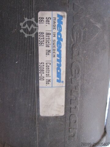 Nederman system odciągu spalin dla samochodów ciężarowych / osobowych  