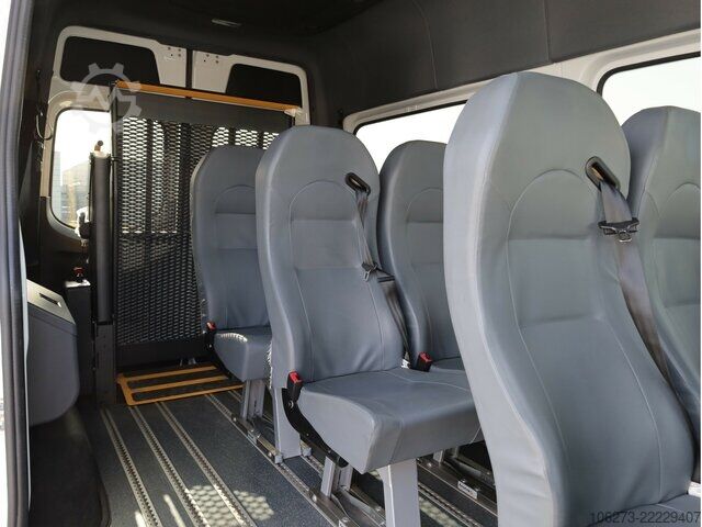 Bestelwagen Mercedes-Benz Sprinter 317 CDI Kombi,Rollstuhllift,8Sitze