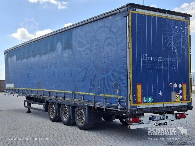 Nyitott ponyvás félpótkocsi Schmitz Cargobull Curtainsider Mega