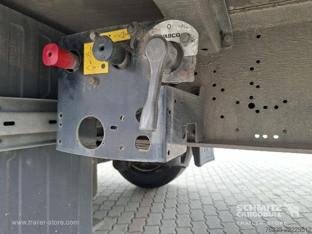 Nyitott ponyvás félpótkocsi Schmitz Cargobull Curtainsider Mega