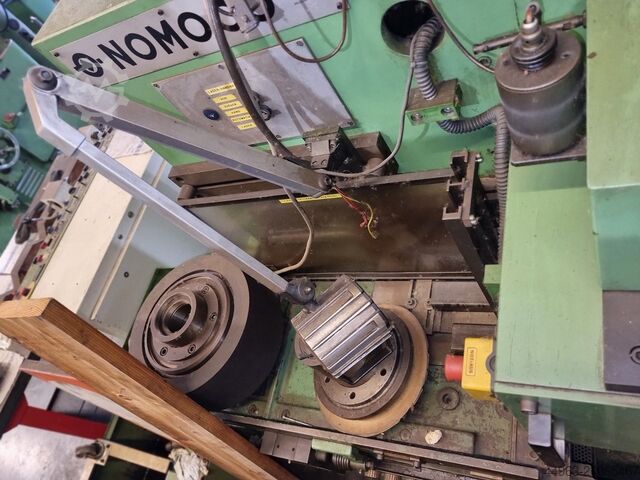 Lindner schroefdraadslijpmachine LINDNER 