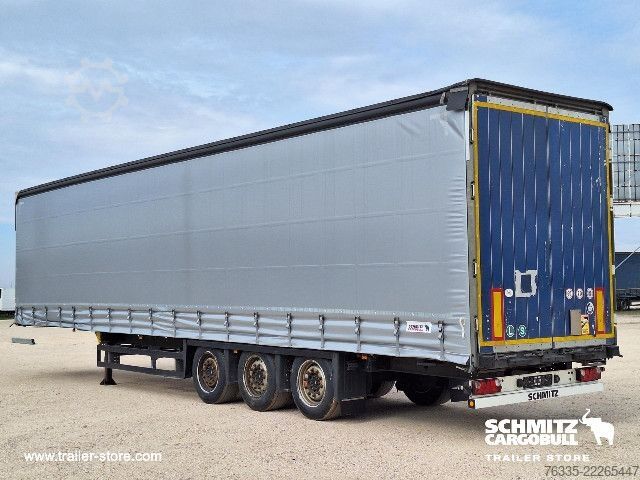 Open semitrailer with tarp Schmitz Cargobull Curtainsider Mega