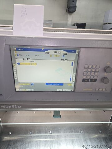 Paper cutting machine Polar 92 XT