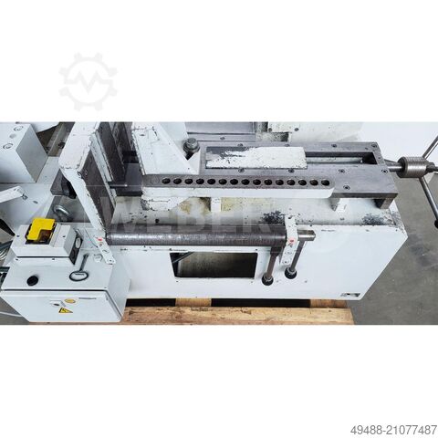 Semi-automatic band saw Behringer KS 400 HY