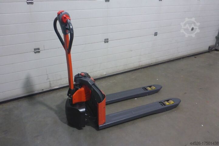 Niederhubwagen Linde MT 12