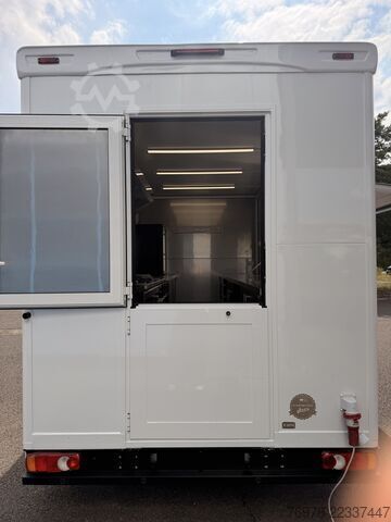 Verkeerswerkzaamheden Renault Food Truck, Imbisswagen, NEU, REDUZIERT